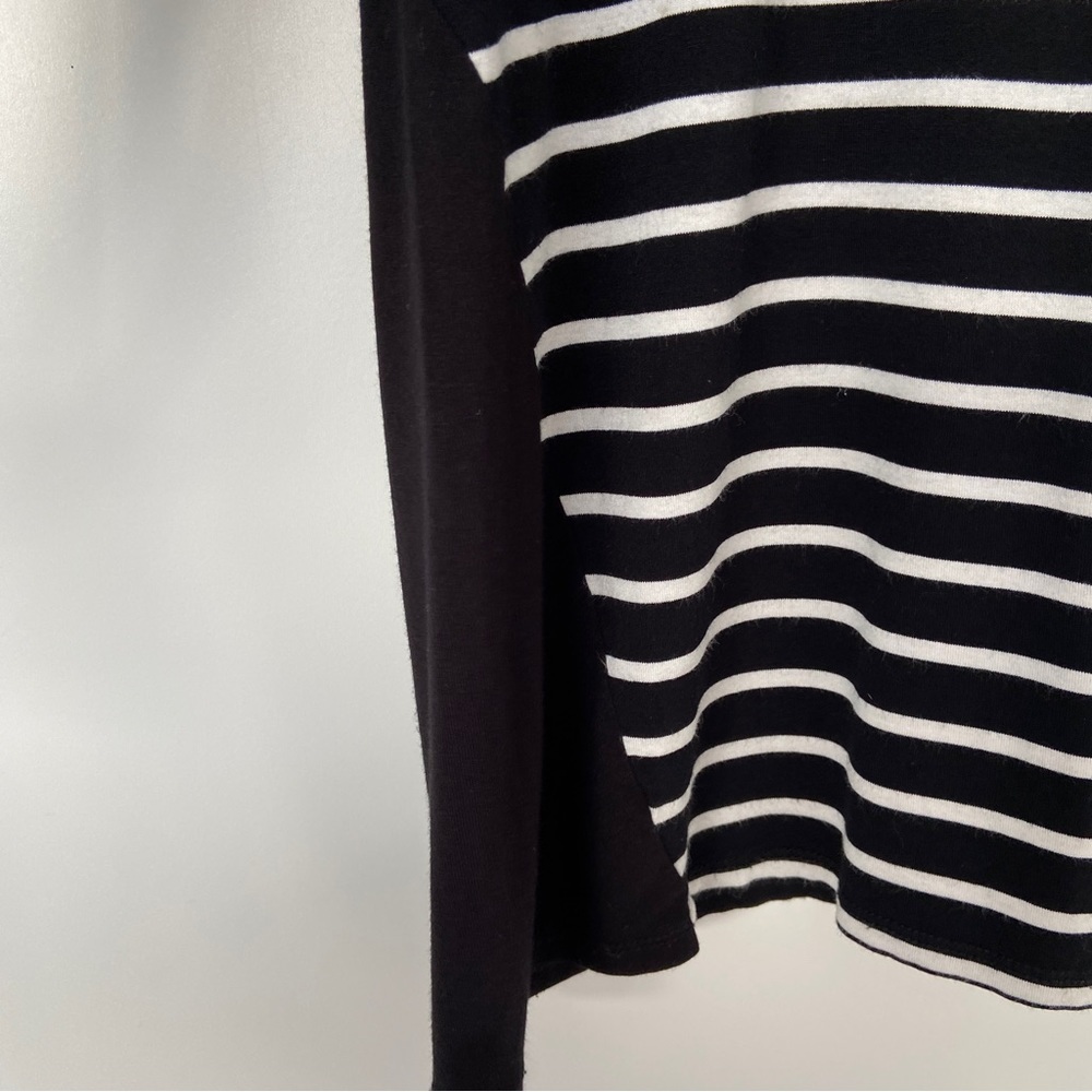 RW&CO. BLACK/WHITE STRIPED VISCOSE JERSERY LONG SLEEVED CREW NECK TOP, LARGE - Picture 4 of 9